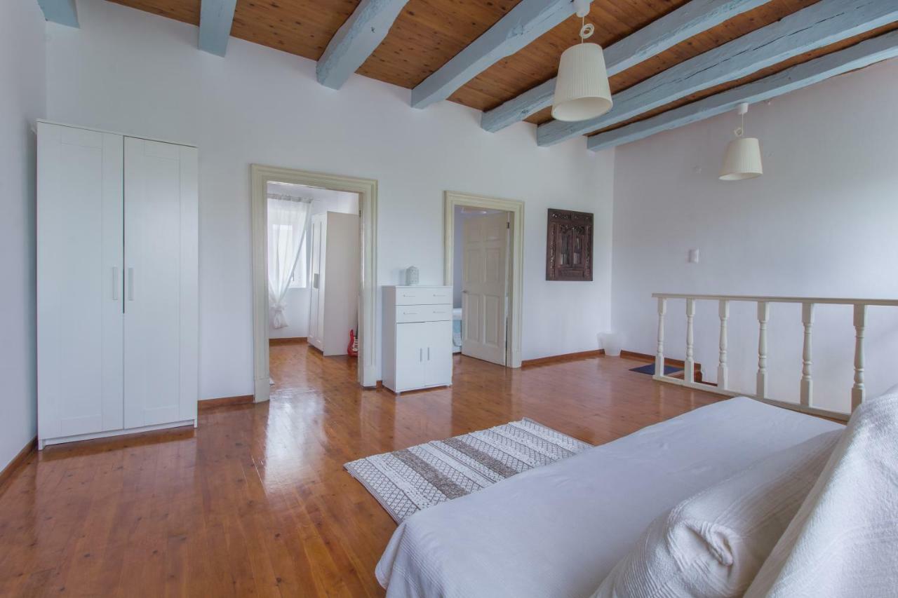 Central House Agrafoi Extérieur photo