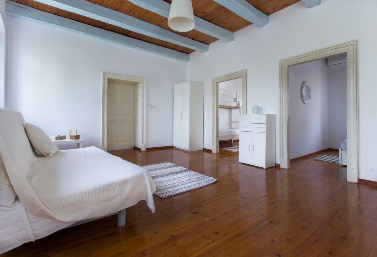 Central House Agrafoi Extérieur photo