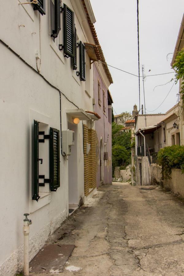 Central House Agrafoi Extérieur photo